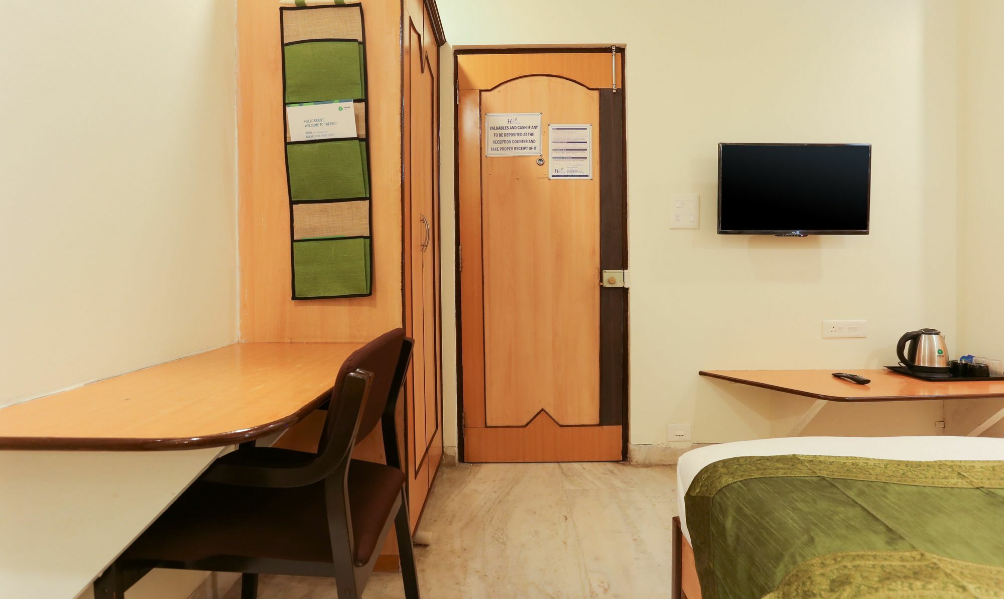 Itsy Hotels Hill View Ex Pune Extérieur photo