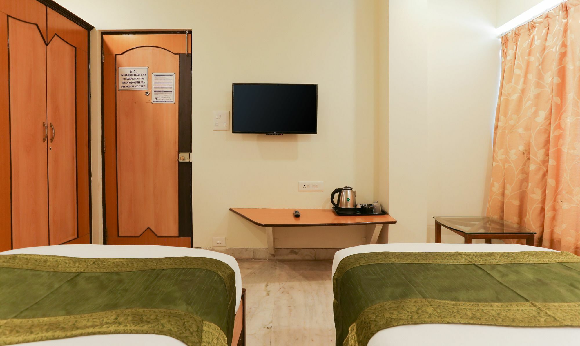 Itsy Hotels Hill View Ex Pune Extérieur photo