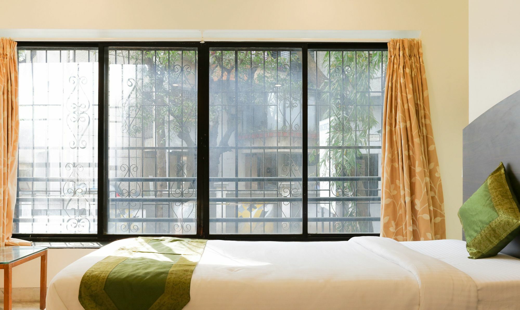 Itsy Hotels Hill View Ex Pune Extérieur photo
