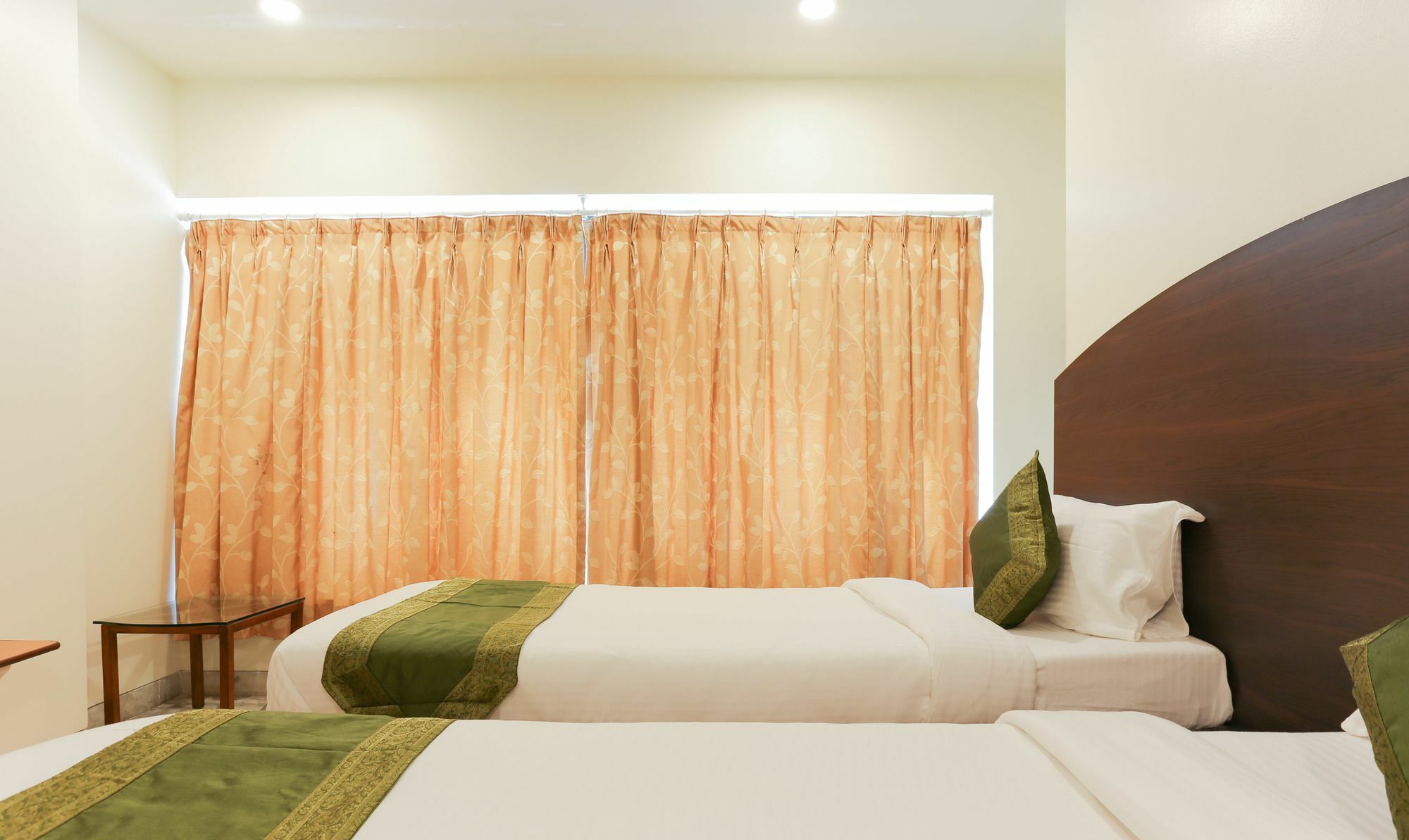 Itsy Hotels Hill View Ex Pune Extérieur photo
