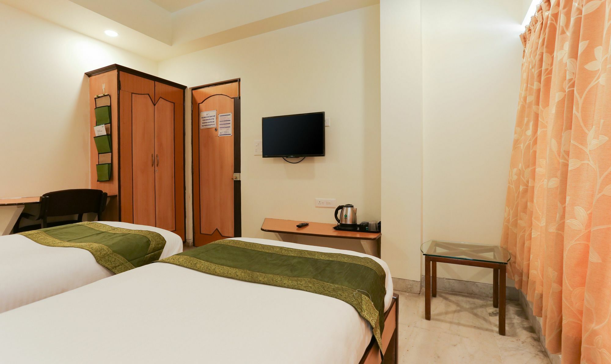 Itsy Hotels Hill View Ex Pune Extérieur photo